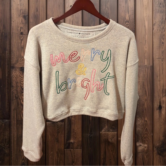 Inspire Merry & Bright Grey Cropped Sweatshirt - Picture 1 of 8